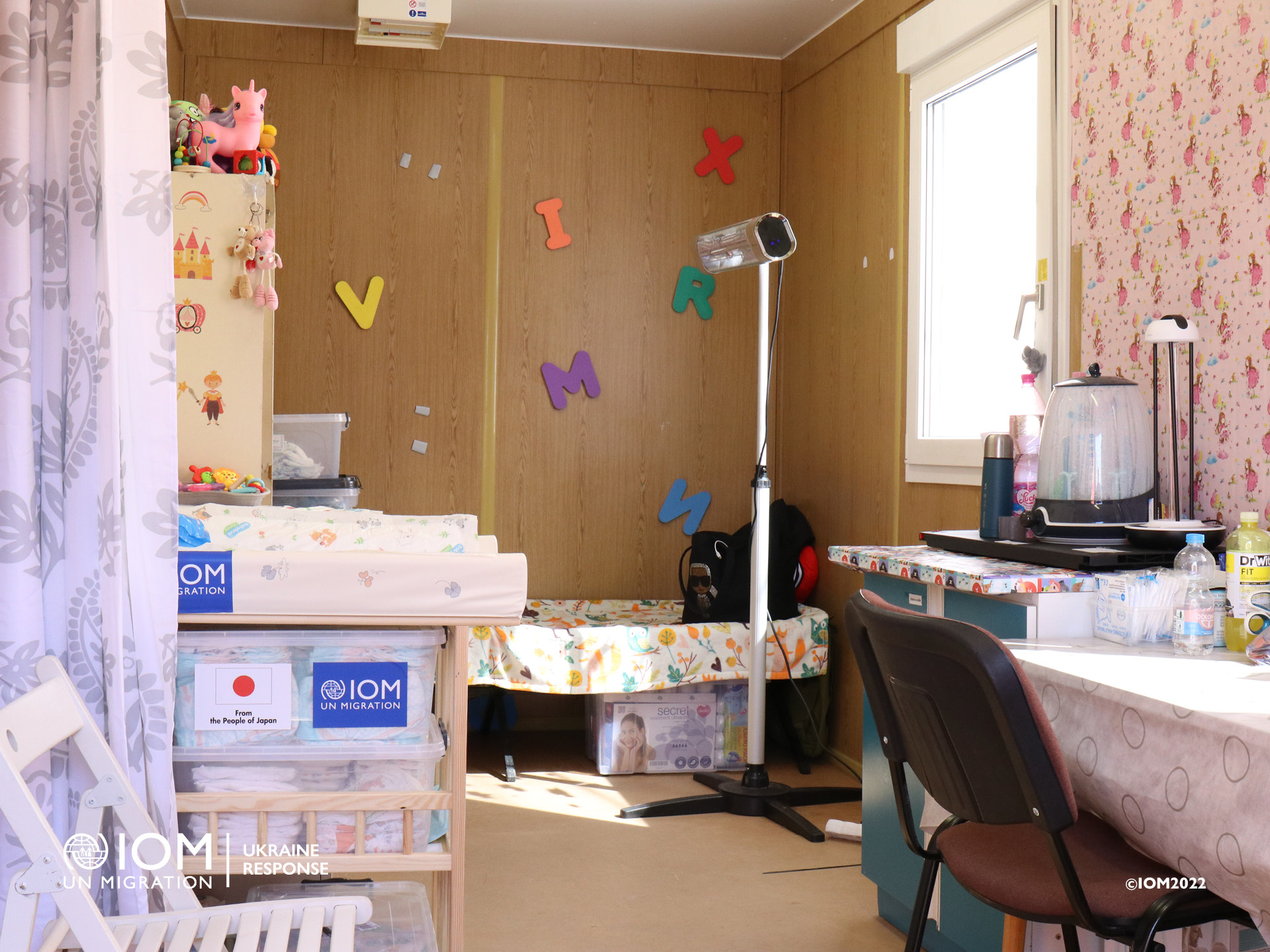The breastfeeding and baby care room with equipment. Photo © International Organization for Migration (IOM) 2022.