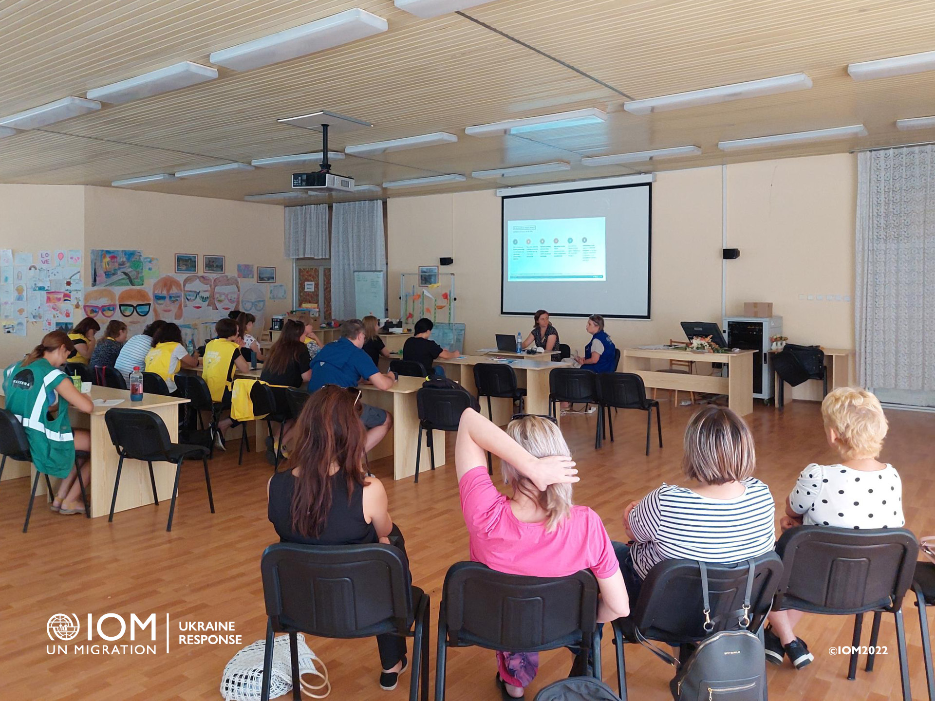 The participants of this PSEA training are providing services in the Gabcikovo Accommodation Facility currently hosting over 970 people that fled war in Ukraine. Photo © International Organization for Migration (IOM) 2022. 
