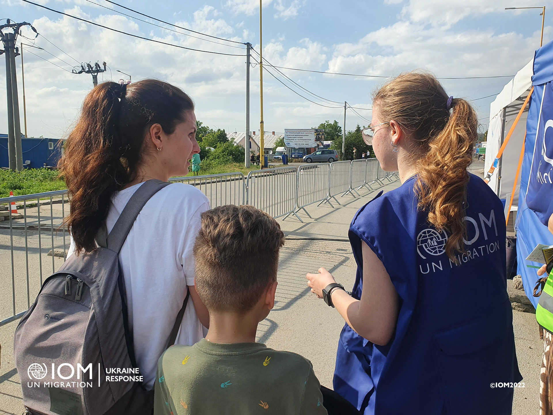 To better understand mobility dynamics and rapidly assess the immediate needs of affected populations fleeing war in Ukraine, IOM continues to conduct face-to-face surveys with Ukrainian refugees and third-country nationals. Photo © International Organization for Migration (IOM) 2022.